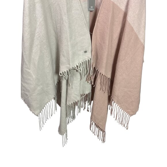 Soia & Kyo Womens Fringe Shawl Wrap Blush Pink Beige One Size Soft Knit Fabric N - Picture 3 of 6